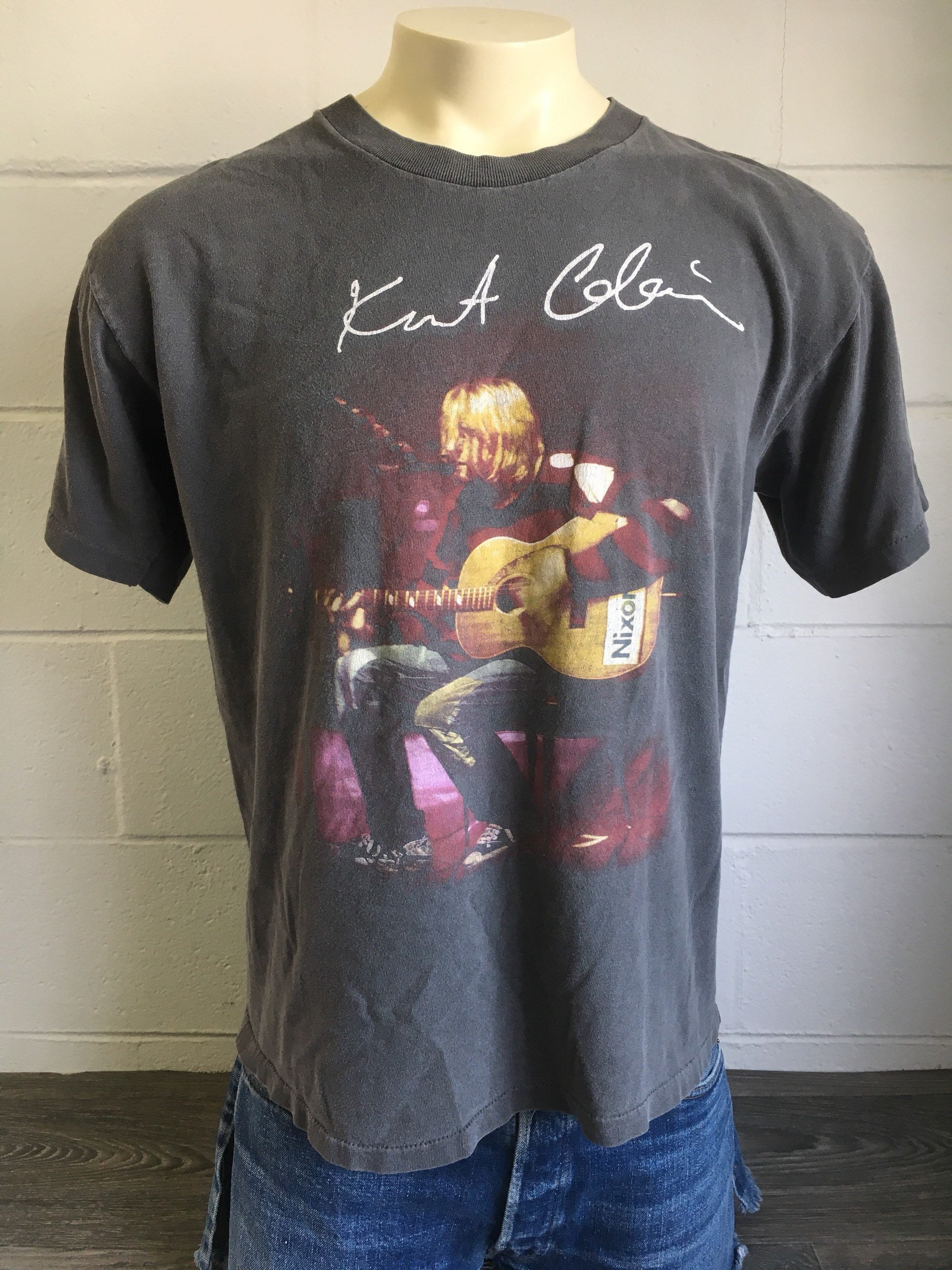 KURT COBAIN Shirt 90