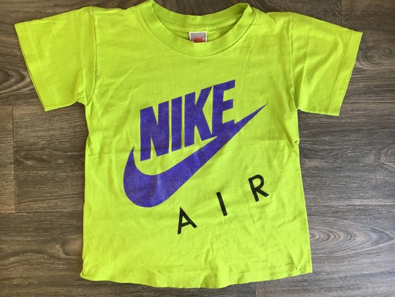 grey nike air shirt