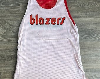 Portland Trail Blazers Jersey 70s Vintage Sand Knit Reversible Mesh Red/White Warm up Basketball NBA Fantastic Condition USA Made Med
