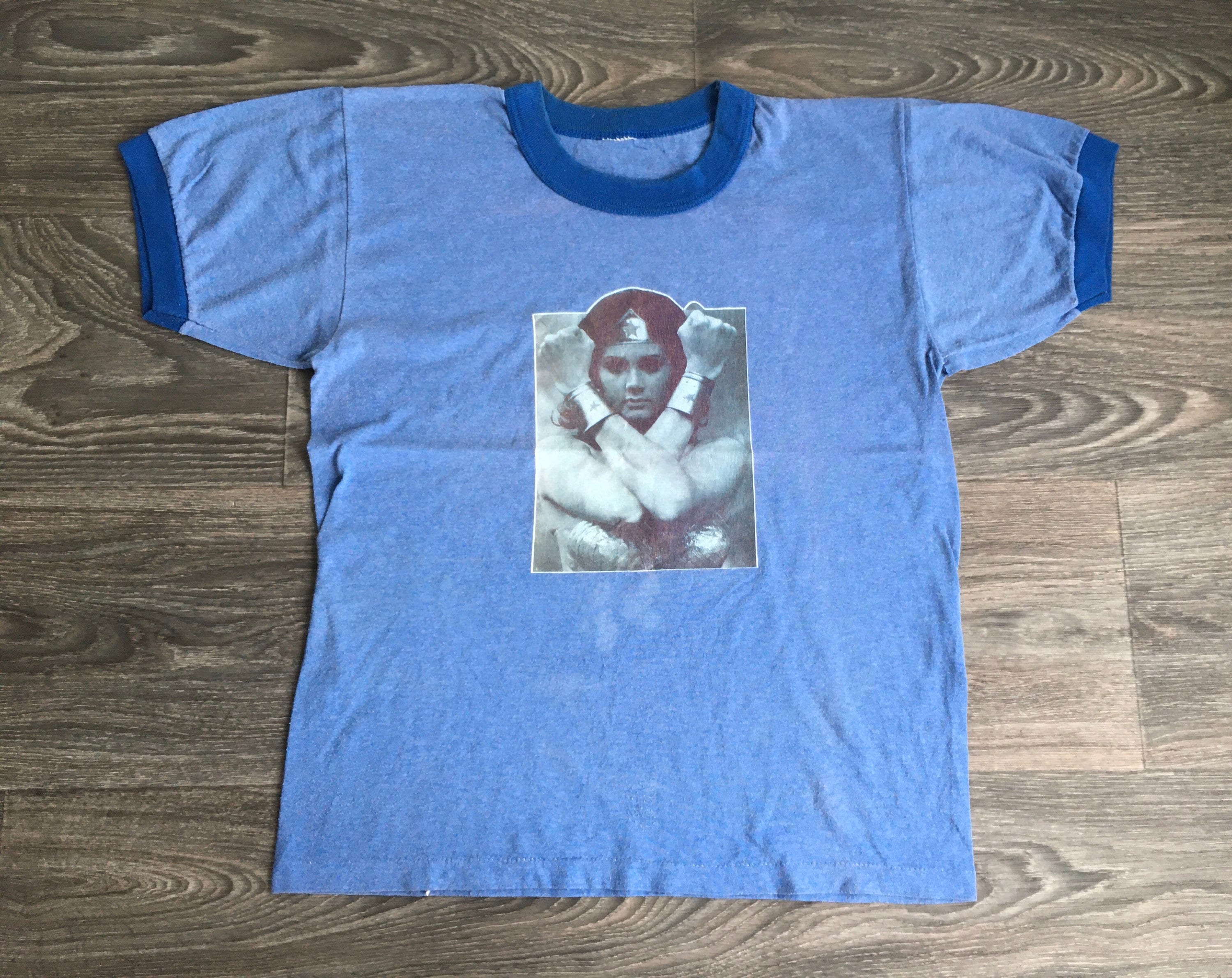 Wonder Woman Shirt 70s Vintage Iron on 