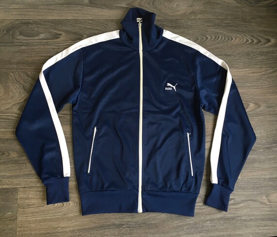 navy blue workout jacket