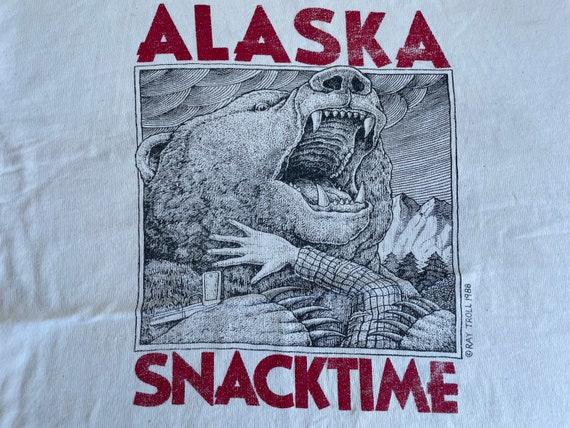 Alaska Shirt 90's Vintage Snack Time Bear Attack … - image 2