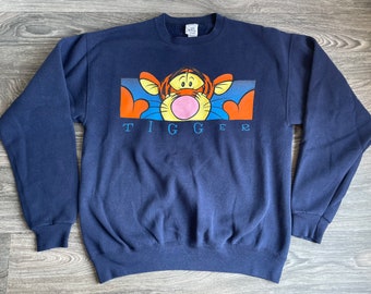 Tigger Winnie The Pooh Sweatshirt 90s Vintage Disney Bear Cartoon Sweater Shirt M