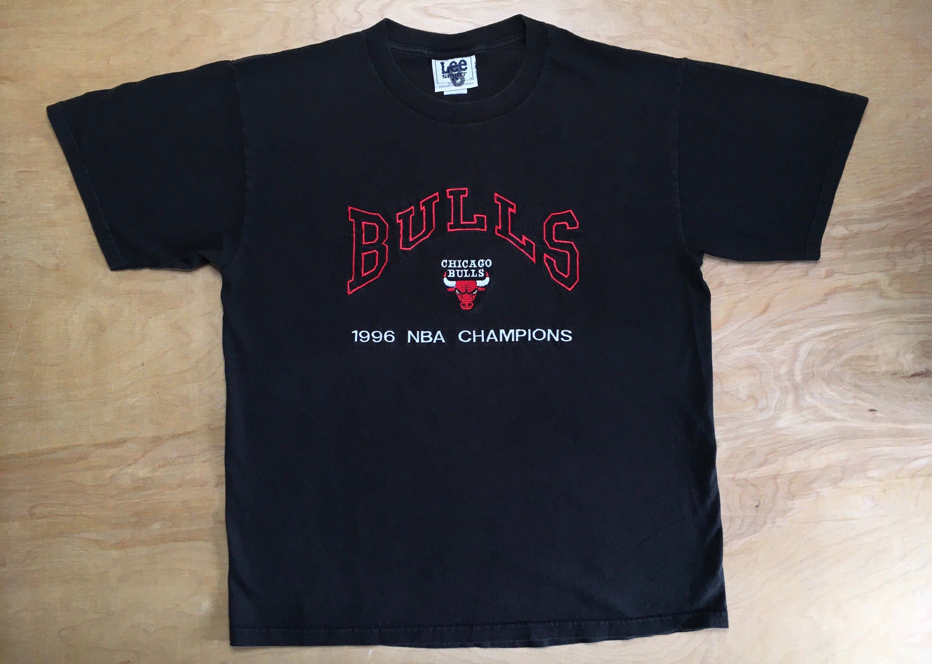 Vintage 80s Chicago Bulls Champion T-shirt XL Deadstock NBA Basketball