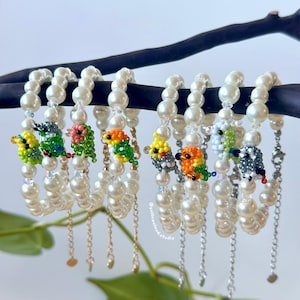 Pulseira de pérolas com pingente de papagaio • lindas joias de pássaros feitas à mão