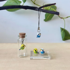 Budgie Parakeet Beaded Bird Charm • Tiny Desk Buddy or Cell Phone Charm • cute little handmade birds