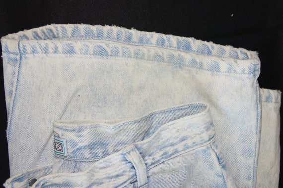Acid Washed Jean Shorts Juniors Size 13 Board Sho… - image 10