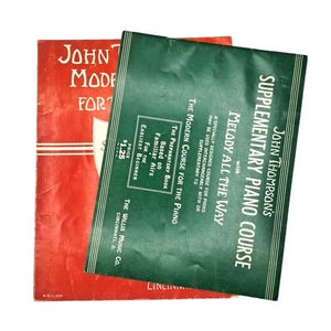John Thompsons Modern & Supplementary Piano Courses, Second Grade and Preparatory