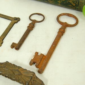 French Rustic Antique - a Pair of Iron Skeleton Keys - Victorian
