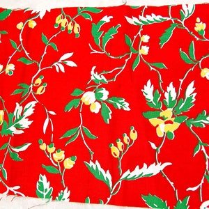 MidCentury Vintage - Red Floral Fabric Remnant Cut - wide 11&quot; length 51.51&quot;