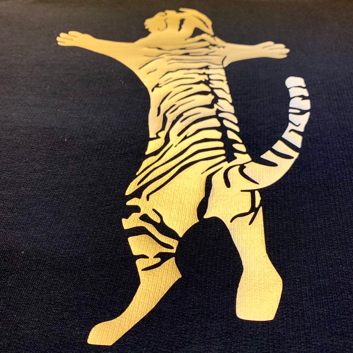 Black Tiger Sweatshirt off Shoulder Style Slouchy Jumper Tigers