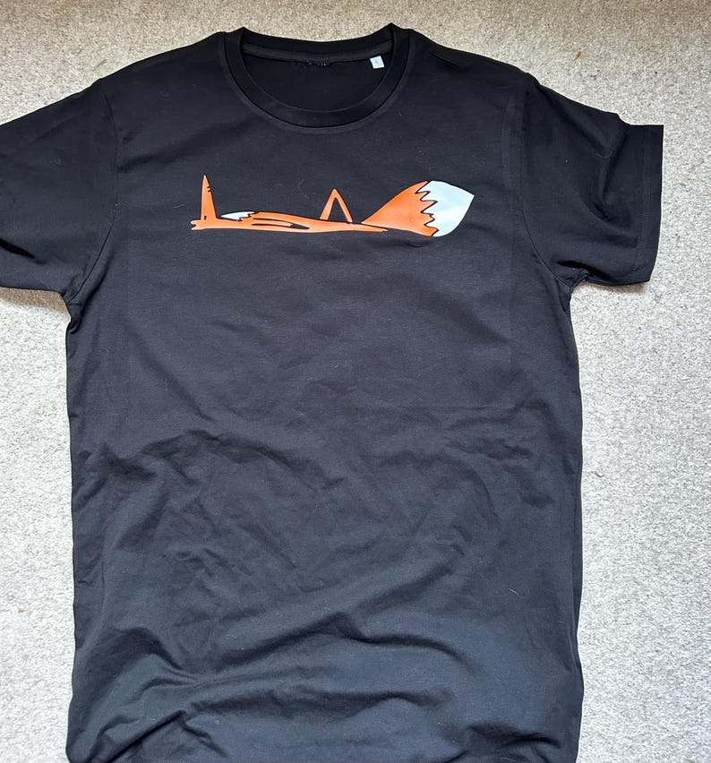 Fuchs-T-Shirt, Unisex – T-Shirt mit handgezeichnetem Tiermotiv, lustiges Fuchs-Shirt, Geschenkidee mit Wildtier-Grafik Bild 9