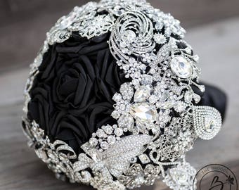 Black and silver brooch bouquet, cascading brooch wedding bouquet, broach wedding bouquet, black roses bridal bouquet with dangly brooches