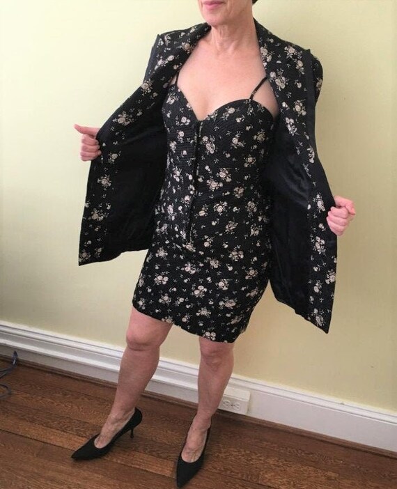 Valentino Night silk suit 3 piece w hot bustier /