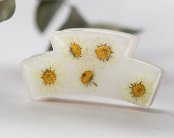 Daisy Flower Hair Claw – Resin Floral small Aligator Clip