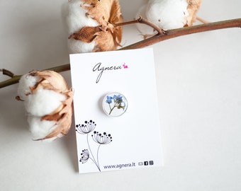 Forget me not flower pin, floral lapel pin, Something blue badge gift