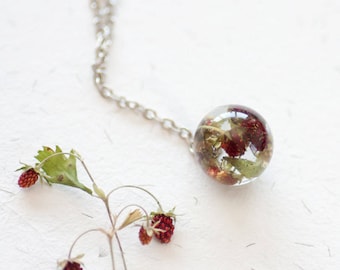 Strawberries pendant resin necklace - Nature inspired Botanical jewelry