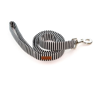 Licorice Stripe - Leash