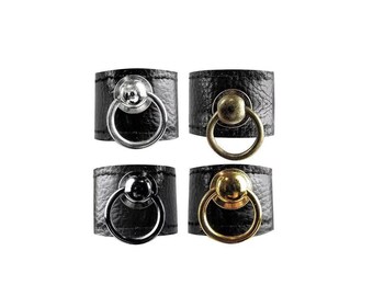 Rondelle Ring with Metal Rivet and O Ring Black Vegan Leather Black Unisex Ring Metal Leather with Rivets in various finishes - Rannka