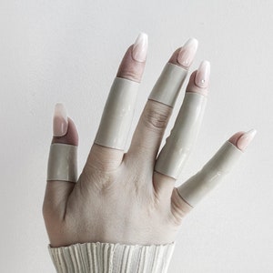 Alternative Wedding Style Ring Stretch Cream PVC Ring Cuff Wedding Party Off-White Ring Band Announcement Wedding Party Jewelry Gift Idea