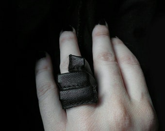 Leather Ring Black Leather Unisex Wrap Ring Square Leather Ring Band Spiral Black Statement Ring Vortex - Rannka