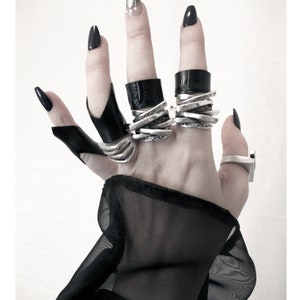 Wild Elegance statement party ring
