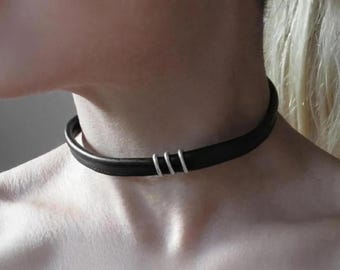 Vegan Leather Necklace Minimalist Women Choker Collar Jewelry Concert Accessory Elegant Alternative Necklace to Daughter Black Choker Gift
