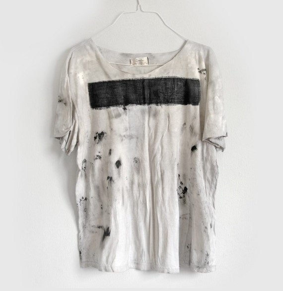 Unisex T-shirt off White Distressed 