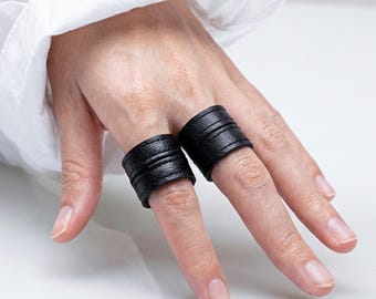 Alternative Ring Edgy Couple Jewelry Black  Finger Cuff Gender Neutral Statement Accessory Vegan Sustainable Band Alternative Finger Wrap