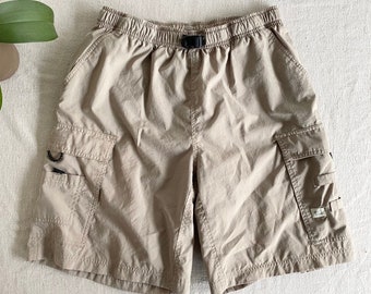 Vintage Y2K Nike ACG Hiking Shorts, Tan Cargo Pocket Belted Trail Short, Men's Large, Loose Relaxed Fit, 9" Inseam