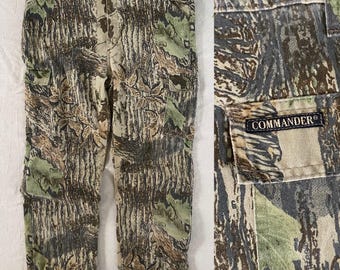 Vintage 90s Realtree Camo Cargo Pants, Men's Size 42x31, Commander Hunting Camouflage