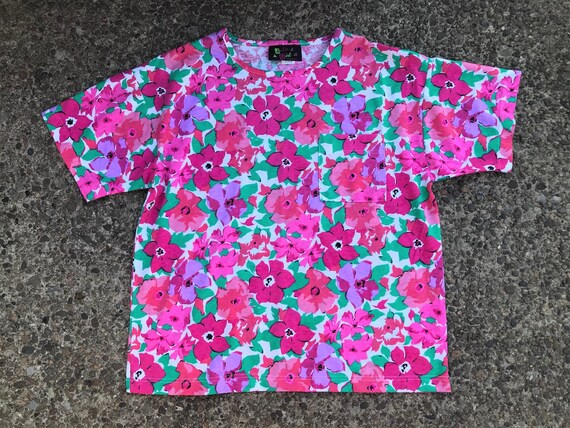Vintage 80s Pink Floral Print T-shirt Boxy Baggy … - image 9