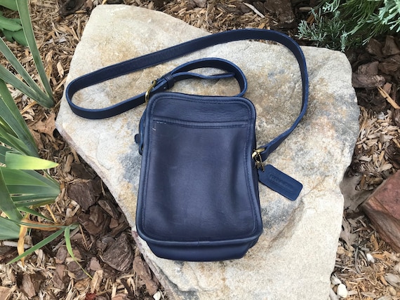 Vintage Coach Bag 9973 Kit Camera Bag Navy Blue Le