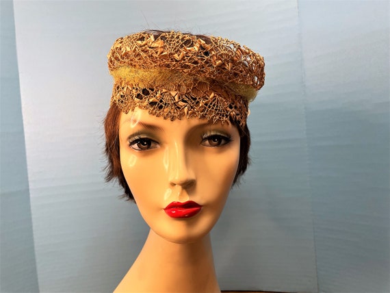 Vintage 1940's Open Crown Straw Halo Hat with Pin… - image 4