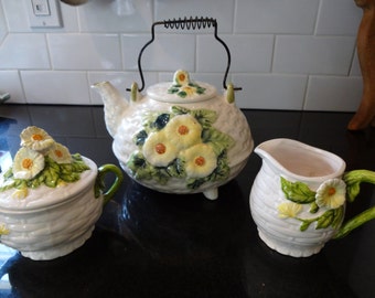 Vintage  Lefton Rustic Daisy - Your Choice -  Teapot or Cream and Sugar Set - Mid Century Embossed Daisy - Cottage /Farmhouse Decor