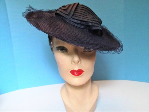 Vintage 1930's - 1940's Fine Straw Wide Brim Tilt
