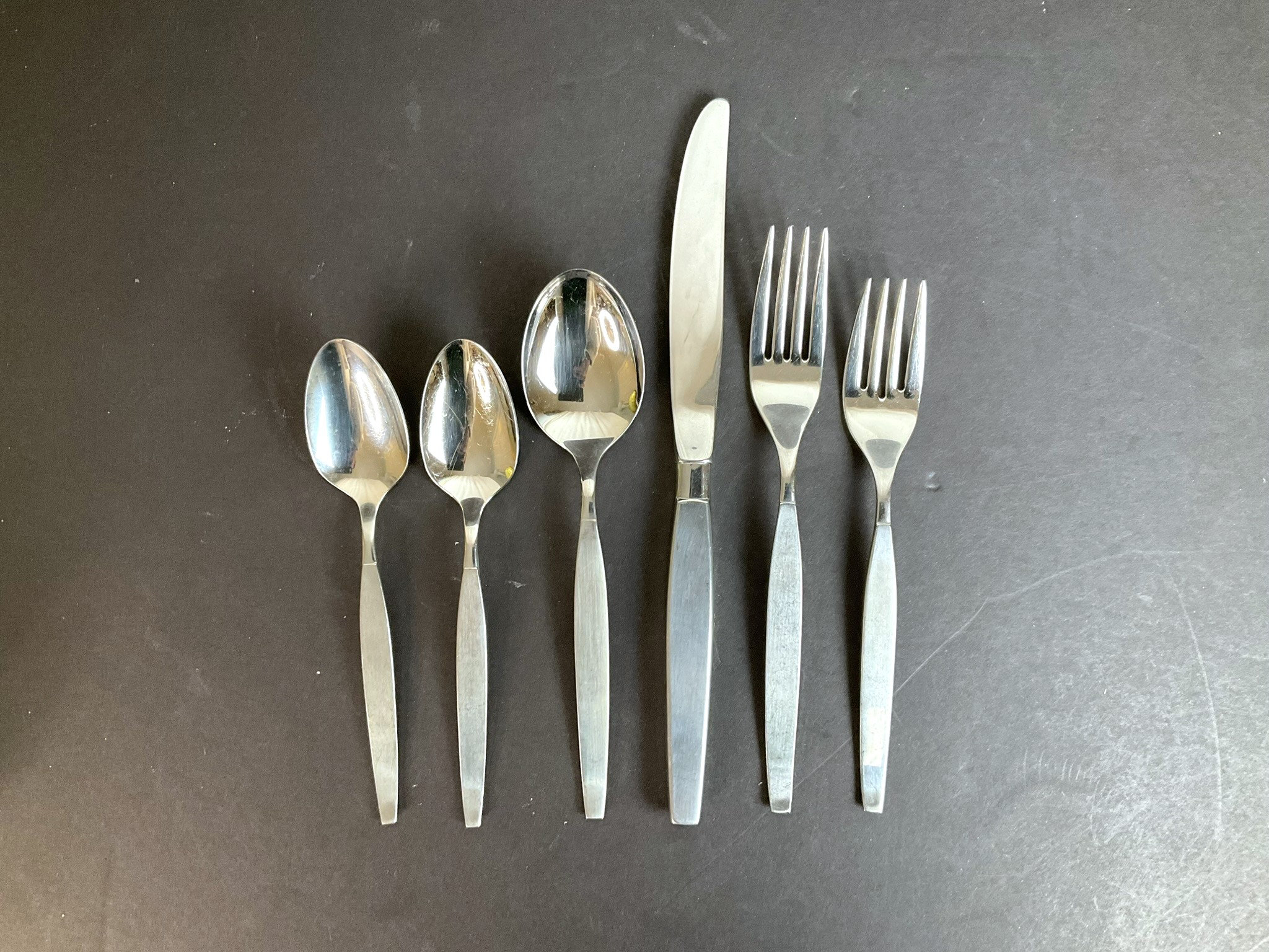 Oneida Silverware Oneida Community FROSTFIRE Satin Stainless