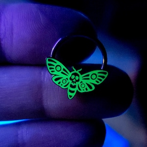 16G Green Glow in the Dark Death Moth Captive Bead Ring - Death&#39;s Head Moth Septum Jewelry - Halloween Moth Daith Earring - Nickel Free