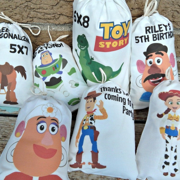 7 Toy Story Favor Bags Group 2 Birthday party bags Pixar movie Toy story Free personalizing 6" X 8" Set of 7 bags per order