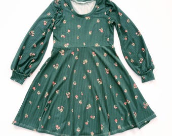 Girls Green Floral Long-Sleeved Fall Dress