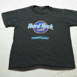 Vintage Hard Rock Cafe Tee Shirt Honolulu Black 90&#39;s Men&#39;s Medium Made in USA