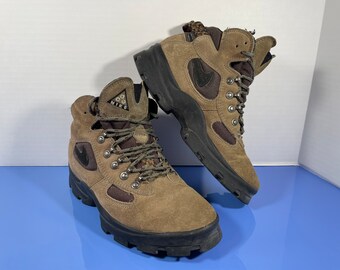 Buy Nike Acg Boots Online In India 
