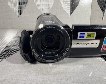 Videocámara digital Sony Handycam DCR-SX85: color negro, con zoom de 70x.