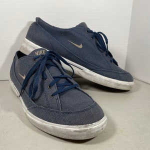 Vintage Nike Sneakers 90&#39;s Low Tops Blue Challenge Court Tennis Shoes 1996 Size 12