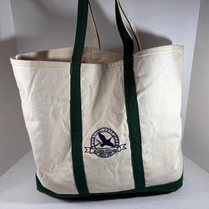 Vintage 1980s-90s Eddie Bauer Canvas Tote Bag Green and Vintage 1980s-90s Eddie Bauer Canvas Tote Bag Green and