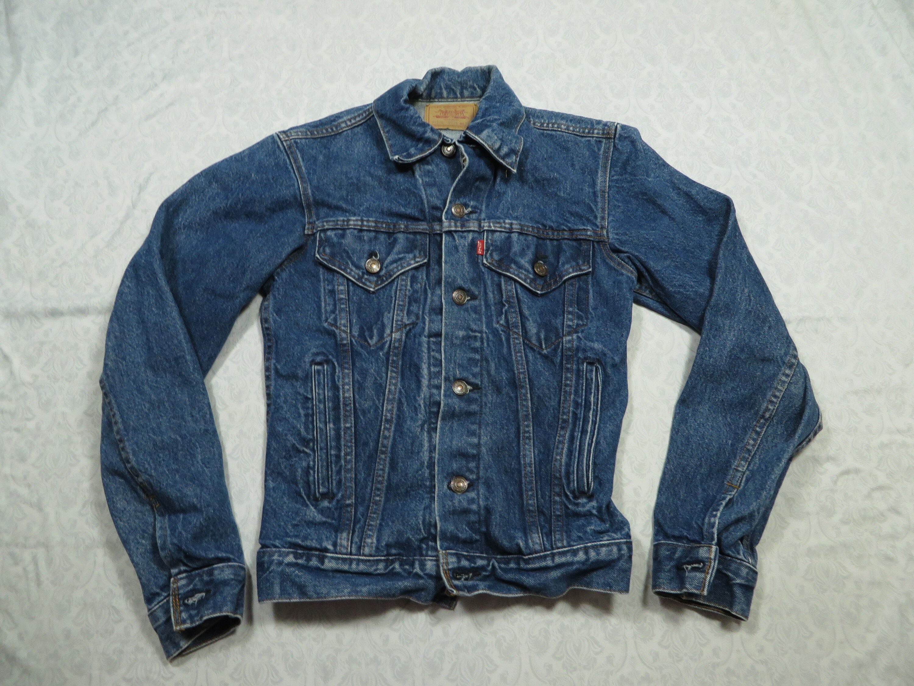 Vintage Levi's Denim Jacket Blue Dark Custom Back Elk Patch