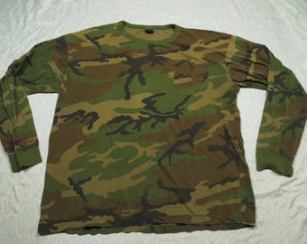 Vintage MOC Camo Tee Shirt Woodland Long Sleeve 90&#39;s Men&#39;s XXL 2XL