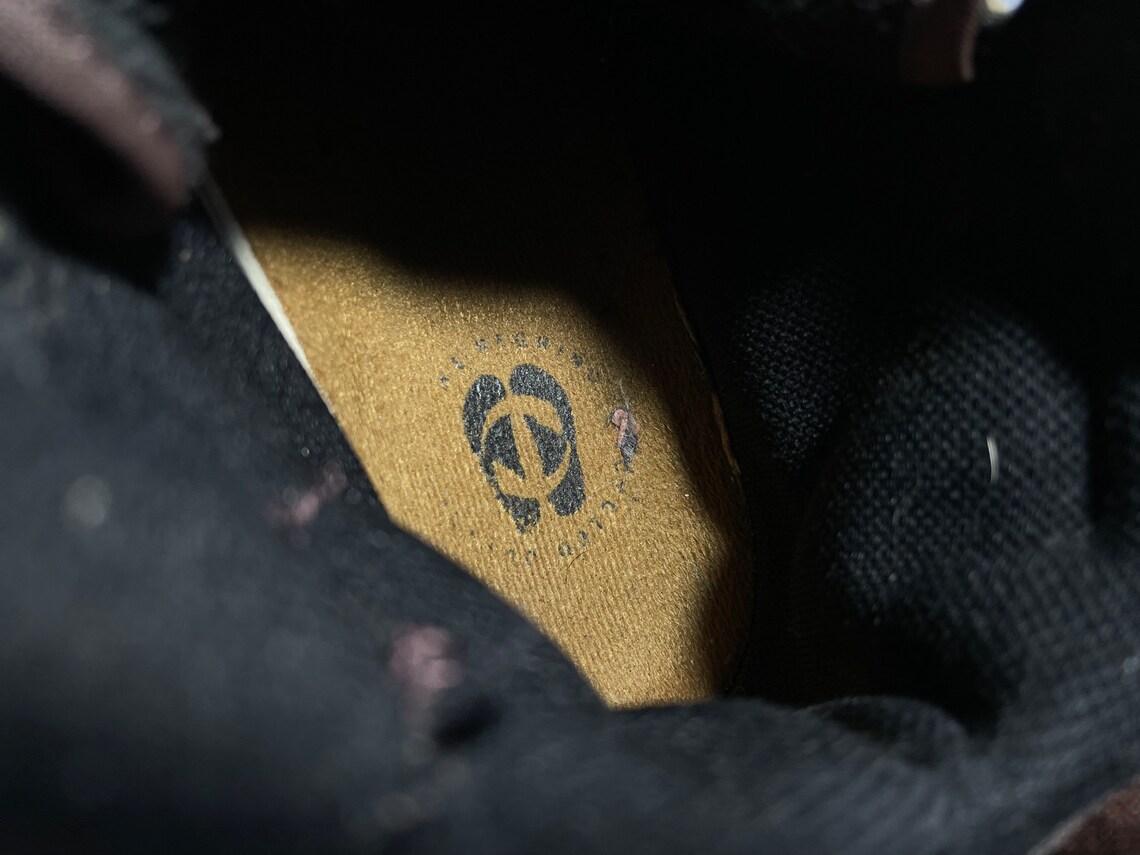 acg boots brown