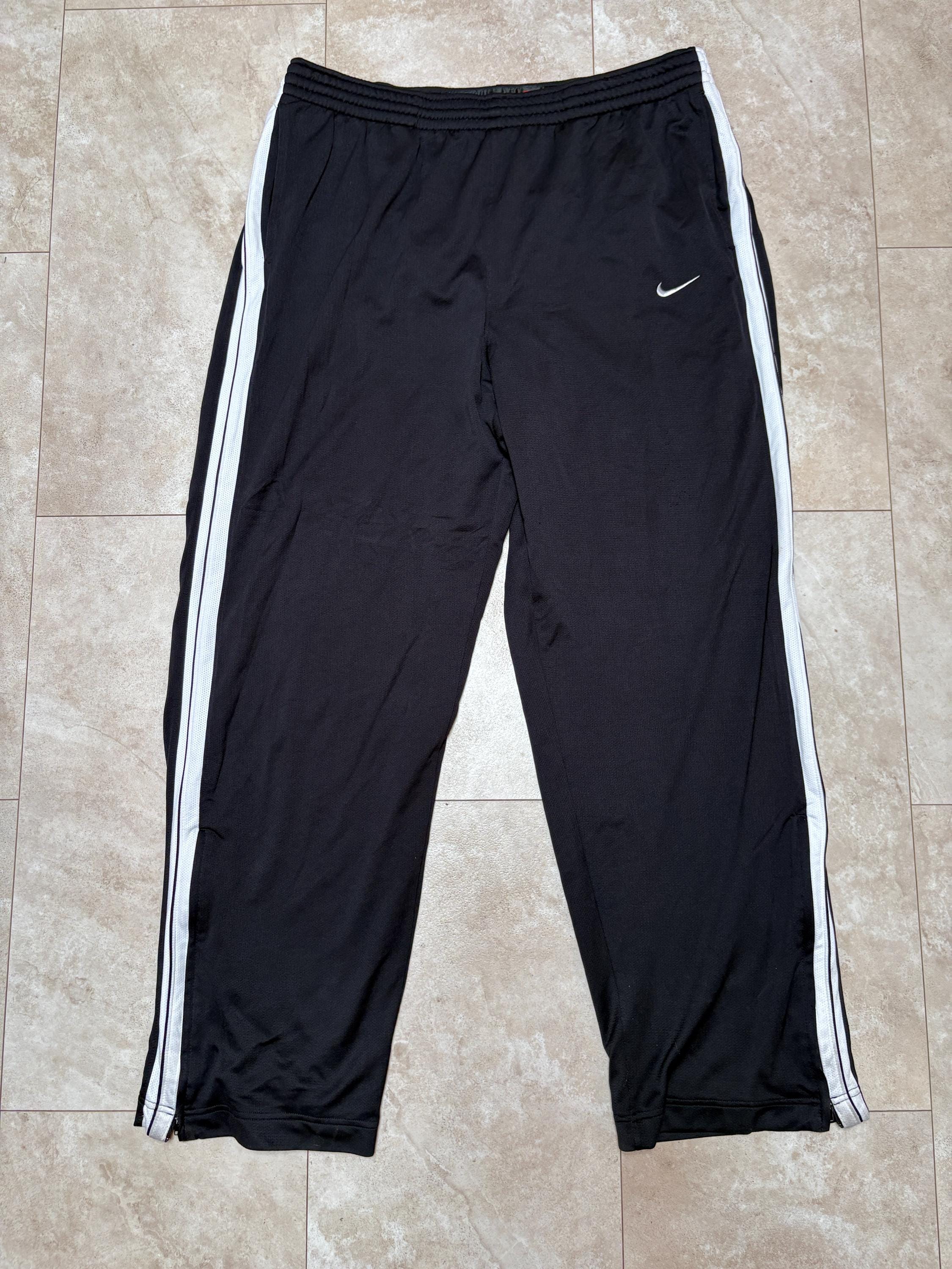 2000s NIKE バスケットボールパンツ XL 黒 y2k 2000s NIKE バスケットボールパンツ XL 黒 y2k nike vintage y2k