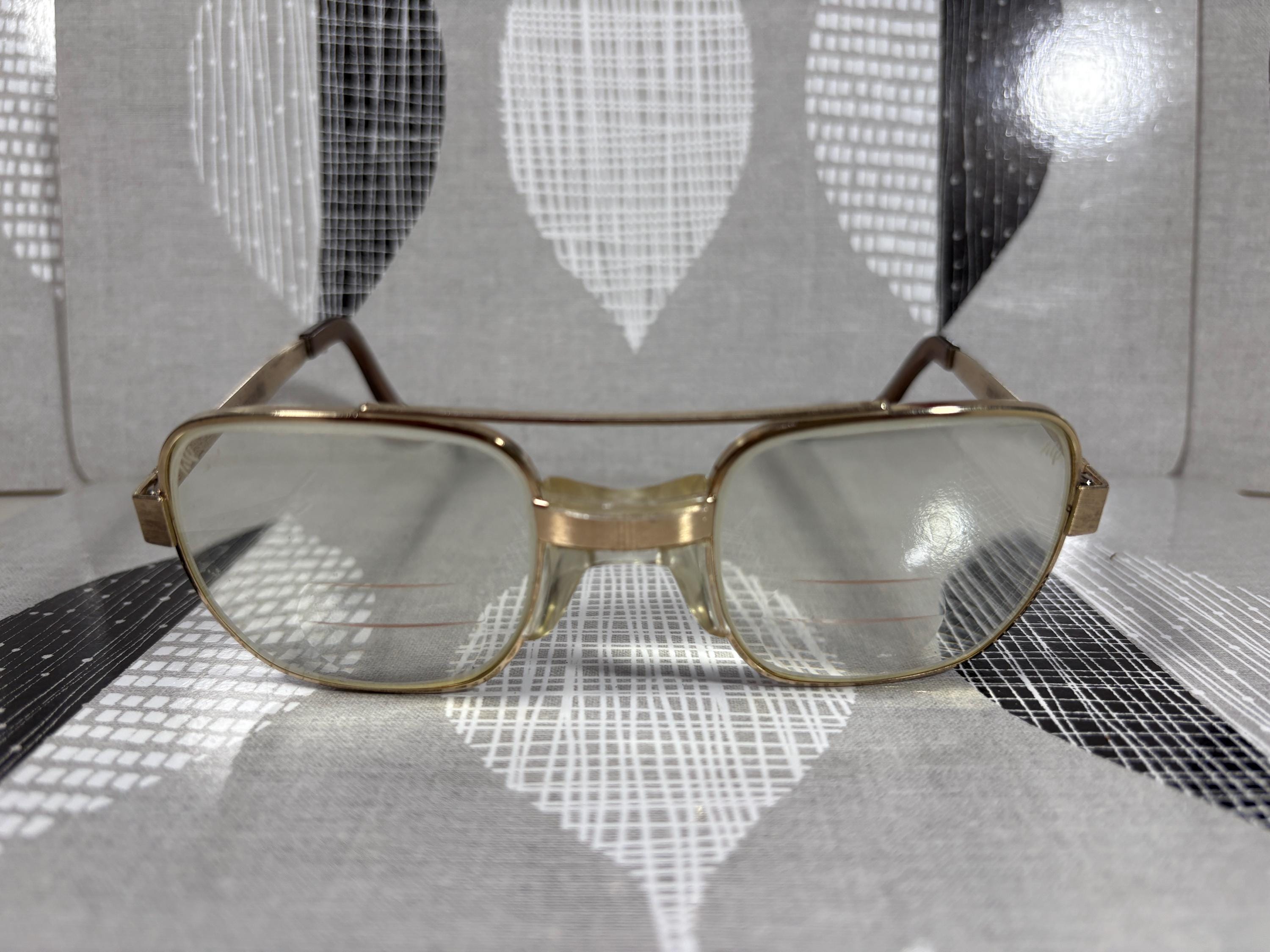Vintage：American Optical VINTAGE AMERICAN OPTICAL AO/USA SKYMASTER AVIATOR 54-20 20KGP